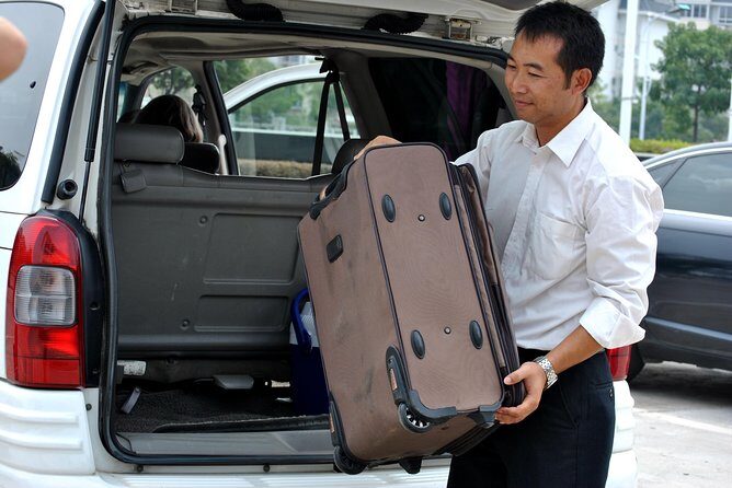Private Arrival Transfer: Phnom Penh International Airport (PNH) to Hotel - The Sum Up