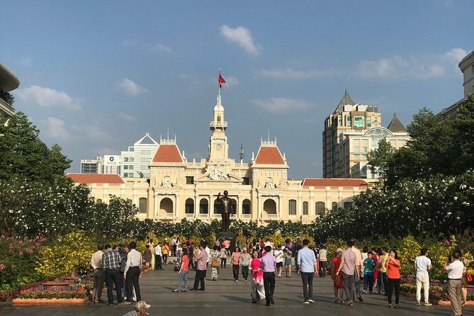 Private Arrival Transfer: Tan Son Nhat Airport to Ho Chi Minh City Hotels - Who Will Benefit Most from This Service?