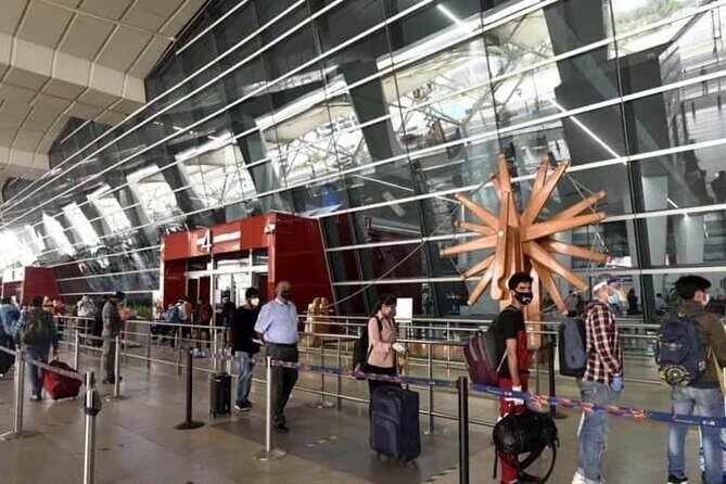 Private Arrivals From New Delhi Airport - Why Choose This Service?