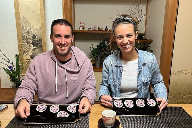 Private Art Sushi Roll Class in Kyoto - Key Points