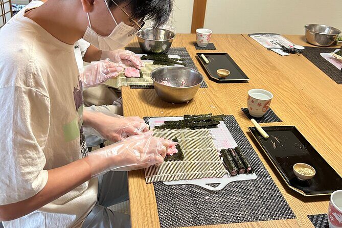 Private Art Sushi Roll Class in Kyoto - Analyzing the Value & Who Will Love It