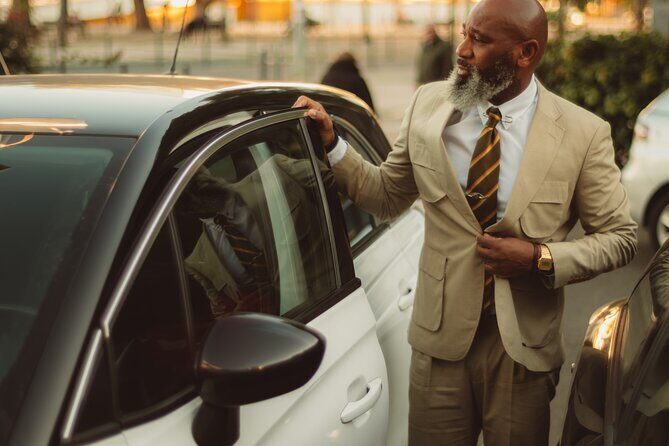 Private Auckland Airport Transfer to/from Auckland Hotels -SUV - Who Will Benefit Most?