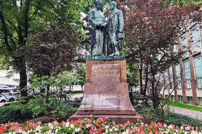 Private audio book city rally around Cologne Cathedral and the Old Town - FAQ