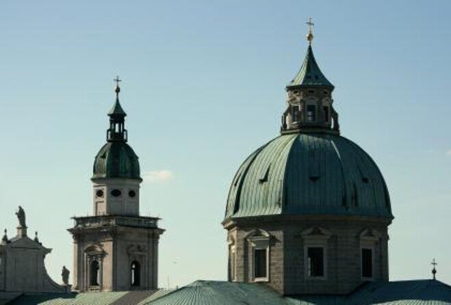 Private Austrian Food Tasting Tour in Salzburg's Old Town - Key Points