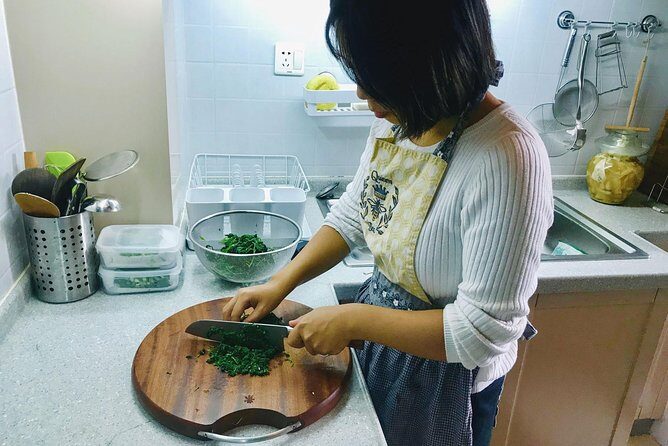 Private Authentic Chinese Cooking Class in Shanghai with a Lovely Local - Who Is This Tour Best For?