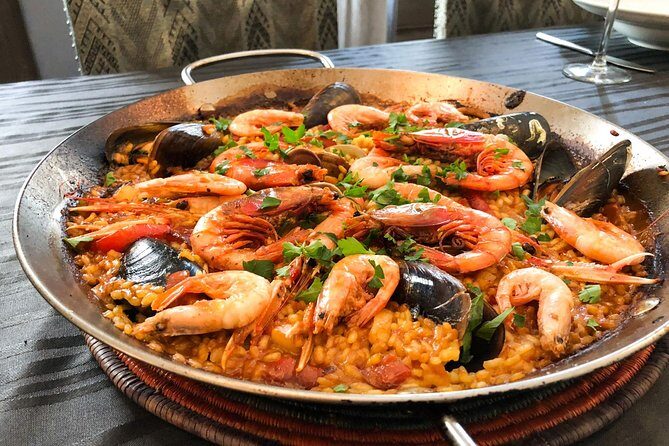 Private Authentic Paella Cooking Class in Barcelona with Josh - An In-Depth Look at the Paella Experience in Barcelona