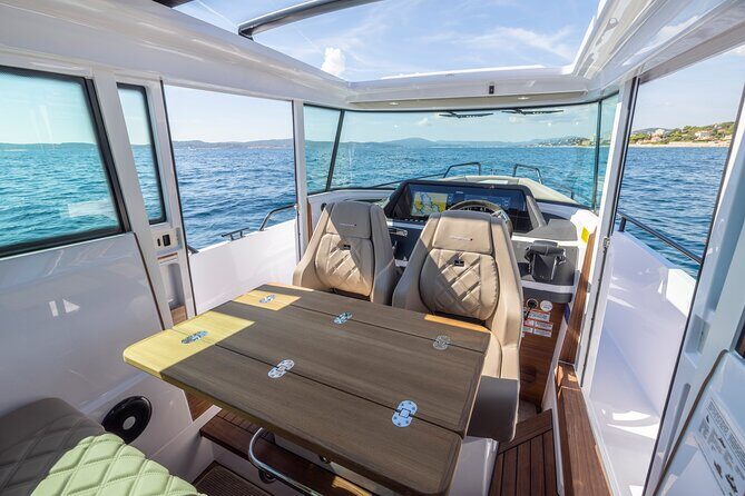 Private Axopar 37 MotorYacht Cruise in Santorini w/ Snack & Drink - Itinerary Breakdown: What You Can Expect