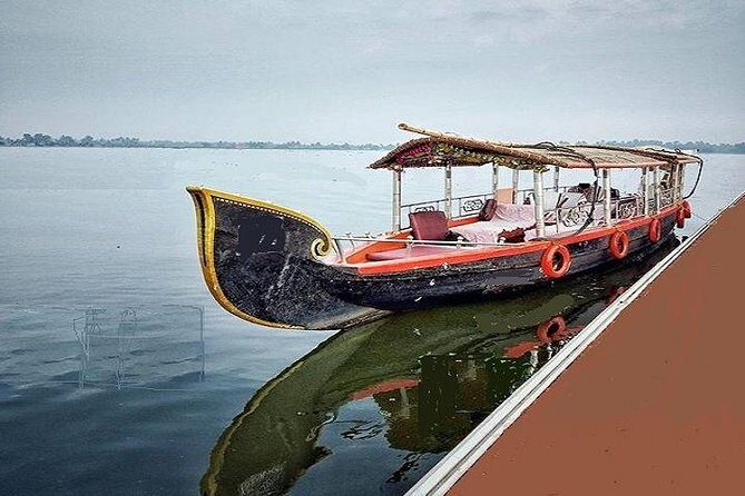 Private Backwater Cruise on a Houseboat and Shikara including Lunch - Who Will Love This Experience?