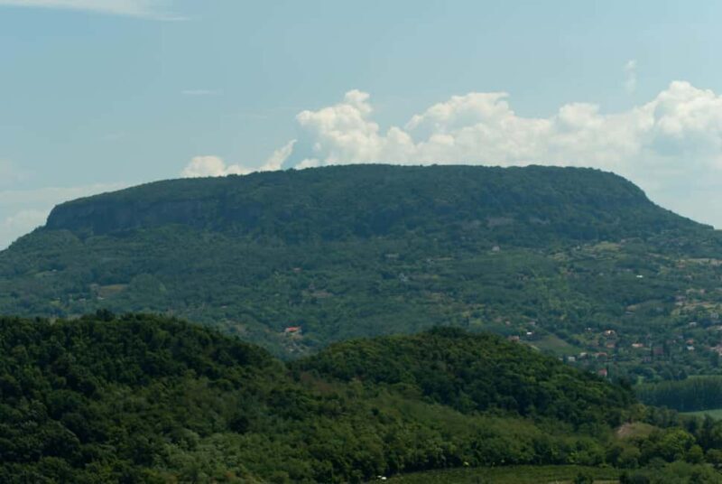 Private Badacsony Volcano Hike & Lake Balaton Views - Key Points