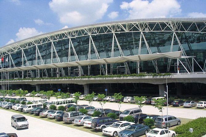 Private Baiyun Airport Arrival Transfer to Guangzhou South Railway Station - Key Points
