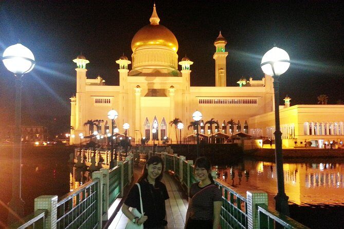 Private Bandar by Night Tour - Transportation and Practicalities