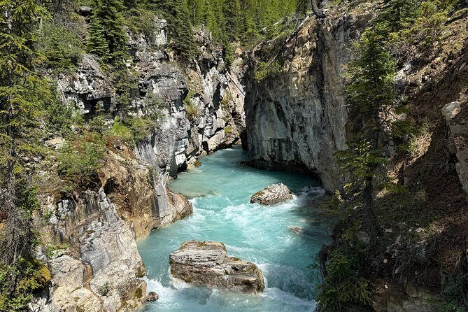 Private Banff Day Tour Lake Minnewanka and Lake Louise and more - An In-Depth Look at the Itinerary