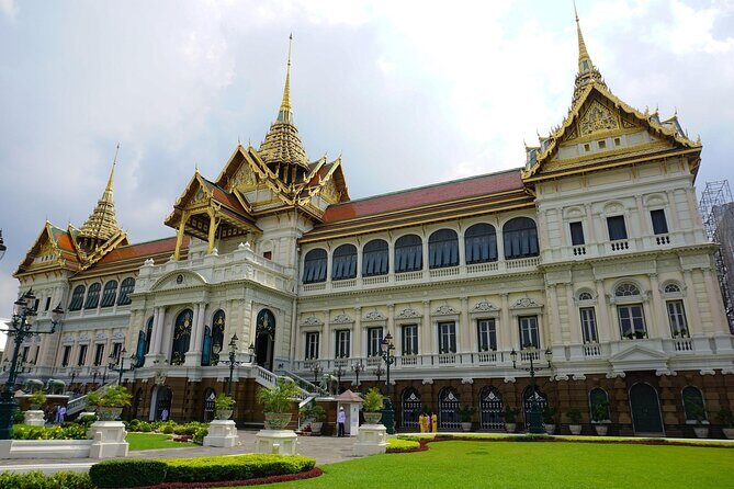 Private Bangkok City Tour One Day With The Grand Palace - Deep Dive into the Bangkok Private Tour Experience