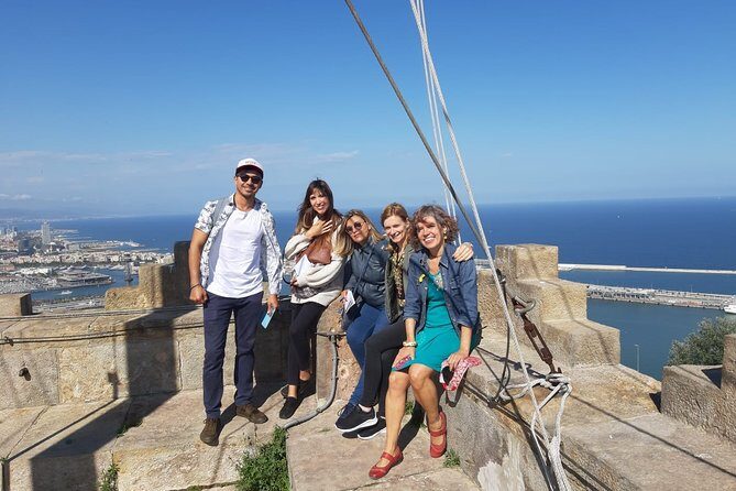 Private Barcelona Old Town & Sky Views: Montjuic Castle & Cable Car Tour - Transportation and Logistics: What to Expect