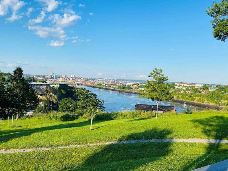 Private Bay of Fundy and City Highlights Tour up to 7 - Introduction: An Authentic Day of Discovery in Saint John