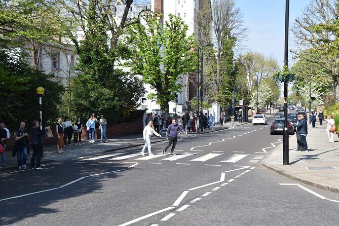 Private Beatles Taxi Tour of London - FAQ