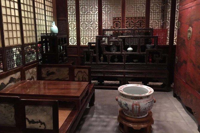 Private Beijing Art Tour including Red Gate Gallery, 798 Art Zone and Guanfu Museum - Who Should Book This Tour?