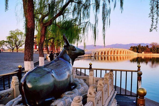 Private Beijing Day Tour Boating in Summer Palace and Hutong Visiting - An In-Depth Look at the Tour Experience
