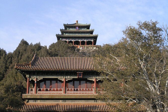 Private Beijing Jingshan Hill, Beihai, and Hutongs with Imperial Lunch/Dinner - An In-Depth Look at the Itinerary