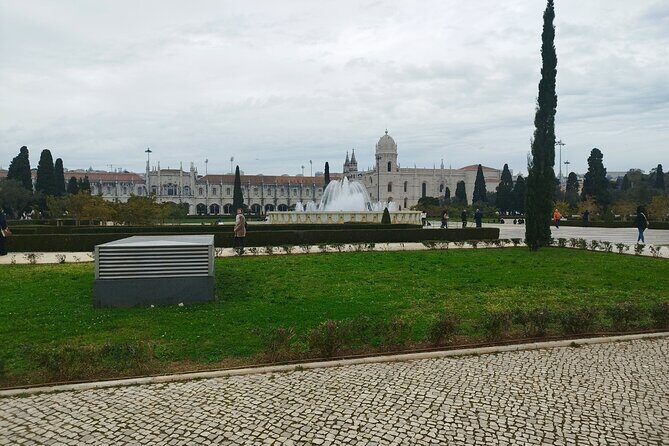 Private Belem tour with tram and the new Quake Museum - FAQ