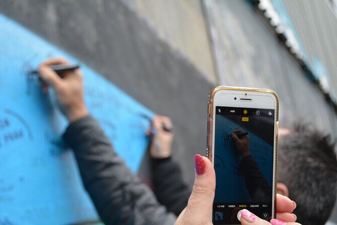 Private Belfast Taxi cab Tour - The Value of the Experience