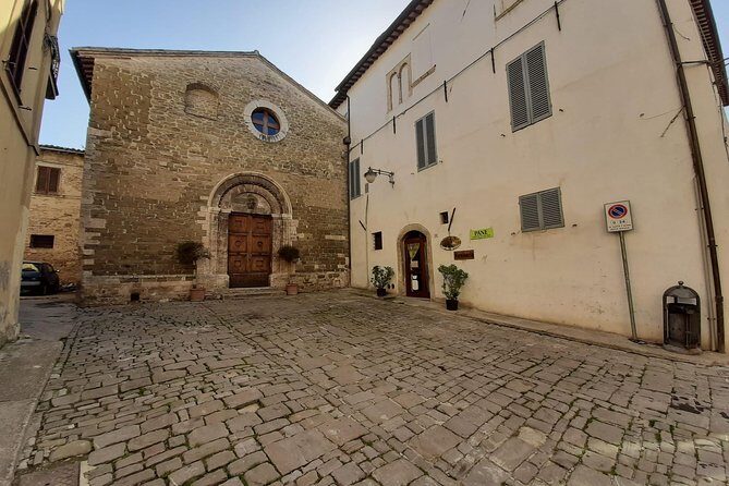 Private Bevagna Walking Tour with official guide - The Itinerary in Detail