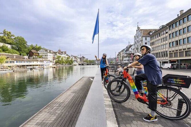 Private Bike Tour with Pickup From Zurich - In-Depth Look at the Zurich Bike Tour