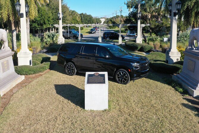 Private Black Car and Limousine Service with Chauffeur for 2 hours - Exploring the Details of the Private Chauffeured Car Service in St. Augustine
