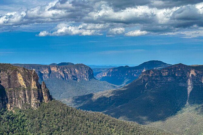 Private Blue Mountains Escape The Crowds Mercedes Tour - FAQ