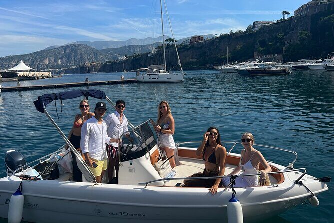 Private Boat Excursion from Sorrento to Capri and Faraglioni - The Detailed Itinerary: What to Expect and Why It Matters
