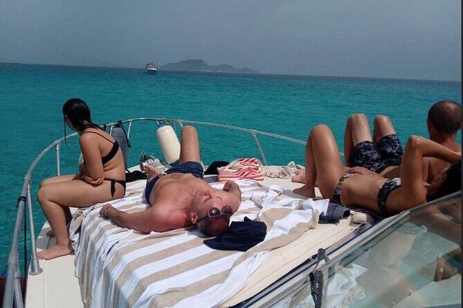 Private Boat Excursion Taormina - Giardini Naxos With Lunch - An In-Depth Look at the Private Boat Excursion