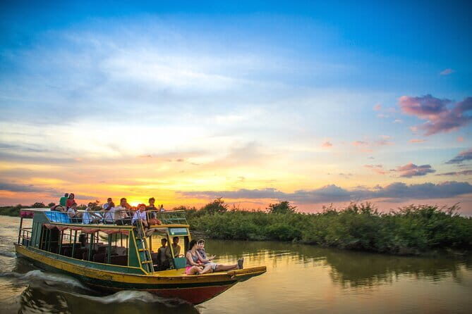 Private Boat from Battambang to Siem Reap via Tonle Sap Lake - Exploring the Journey from Battambang to Siem Reap by Private Boat