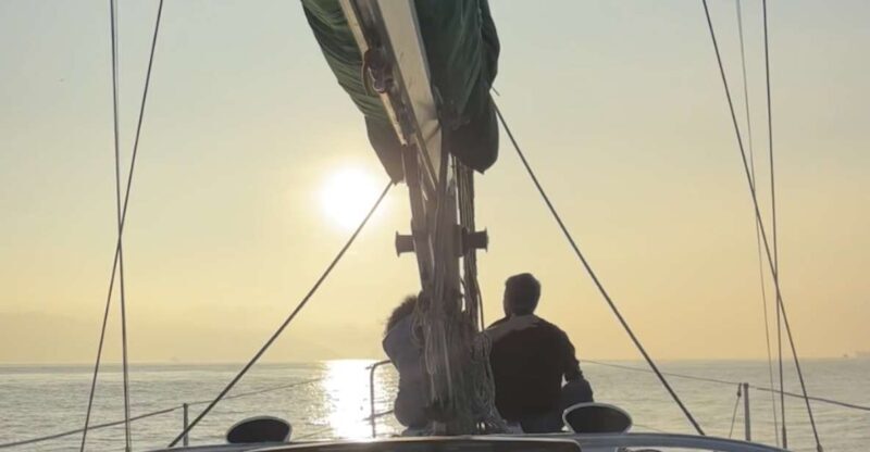 Private Boat Night Tour - Lisbon - Why This Tour Works Well