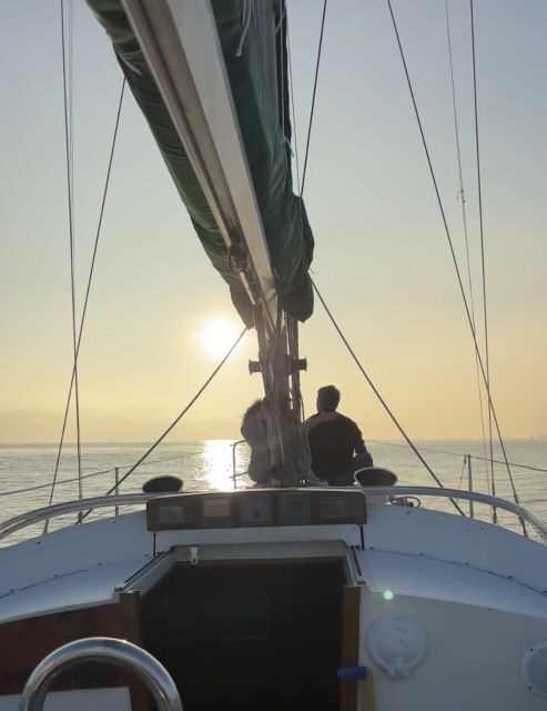 Private Boat Night Tour - Lisbon - Who Will Love This Experience