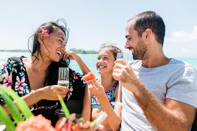 Private Boat Rental on Cap Camarat 25ft - FAQs