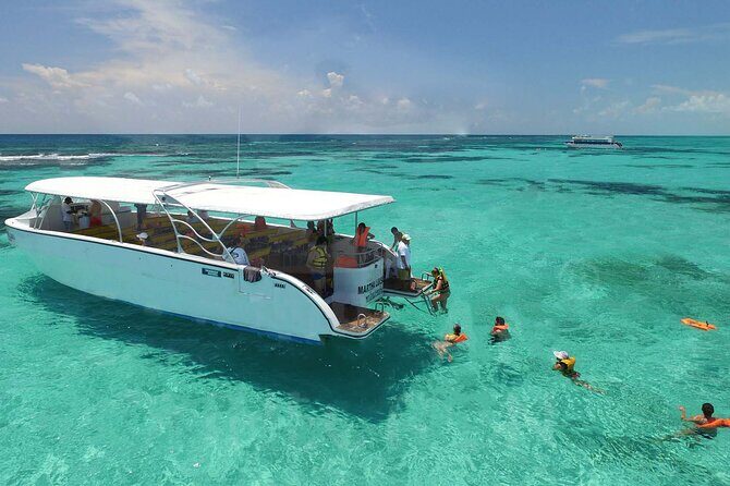 Private Boat to Isla Mujeres with Open Bar from Playa del Carmen - Reviews and Authentic Insights