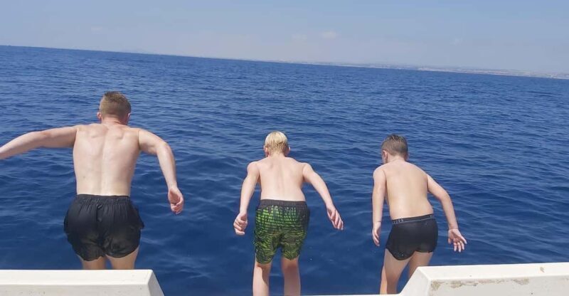 Private boat tour (2h) - The Vessel and Comfort Level