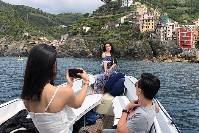 Private Boat Tour Along the Cinque Terre - FAQs