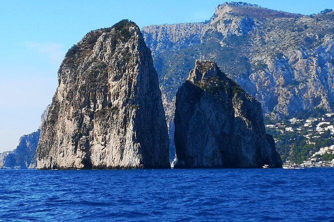 Private boat tour around Capri with Classy Gozzo - An In-Depth Look at the Gozzo Boat Experience