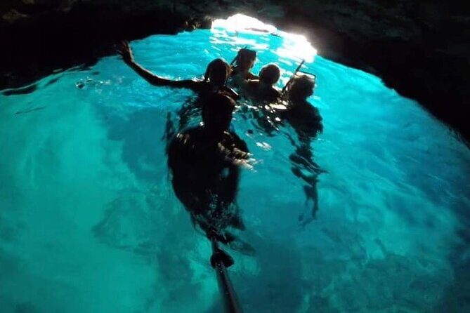 Private boat tour - caves, snorkeling, bays and beaches - Who Is This Tour Best For?