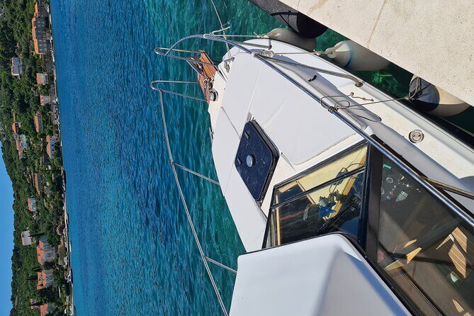 Private boat tour - caves, snorkeling, bays and beaches - The Sum Up