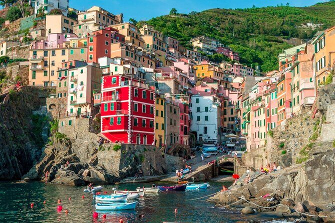 Private Boat Tour Cinque Terre and Portovenere - Sunsix - The Experience in Detail