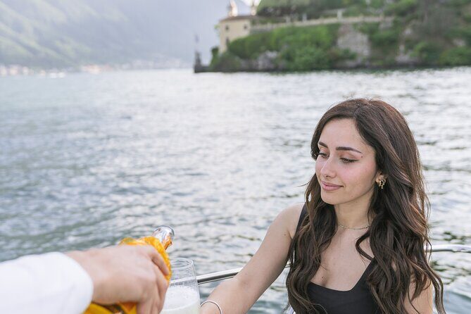 Private boat tour from Bellagio, iconic villas and hidden gems - Setting the Scene: A Scenic Cruise with the Best of Lake Como