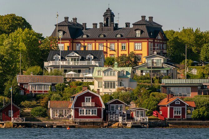 Private Boat Tour in Stockholm - Key Points