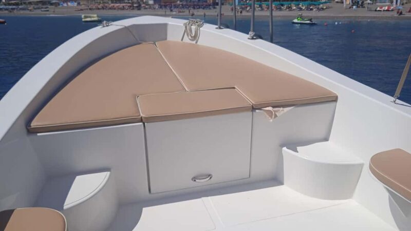 Private boat tour in Taormina with aperitif - FAQs