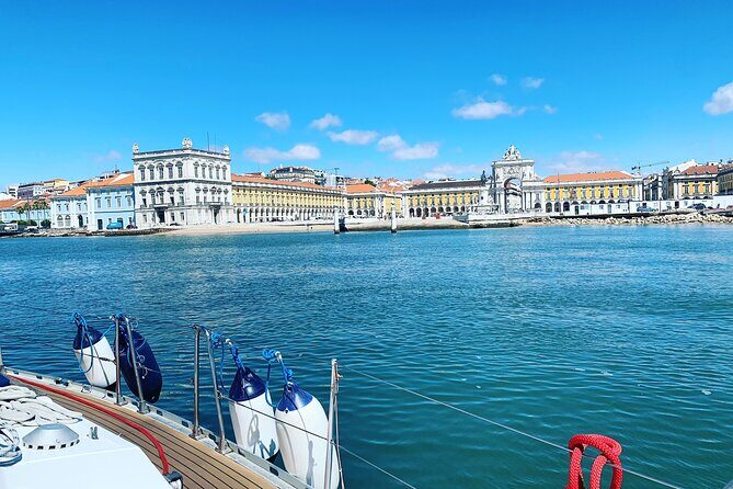 PRIVATE BOAT TOUR Lisbon - Who Is This Tour Best Suited For?
