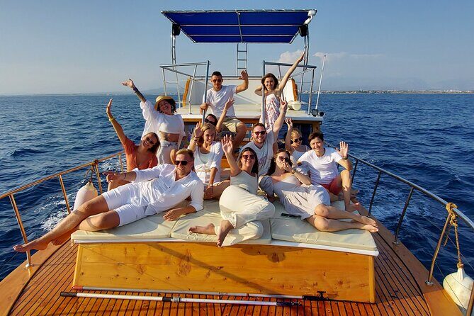 Private Boat Tour n Side - Key Points