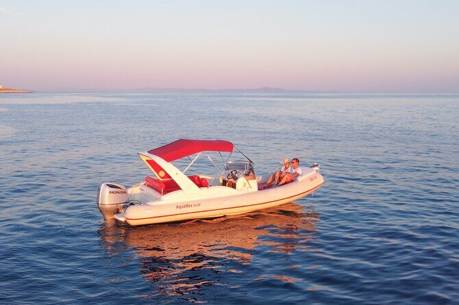 Private boat tour of Red rocks & Pakleni islands - Who Will Love This Tour?