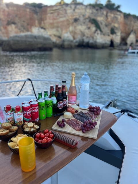 Private boat tour of the Algarve caves - The Experience: What to Expect on the Algarve Private Boat Tour