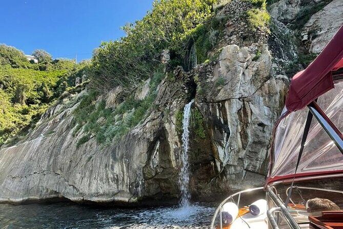 Private boat tour of the Amalfi Coast from Sorrento - FAQ